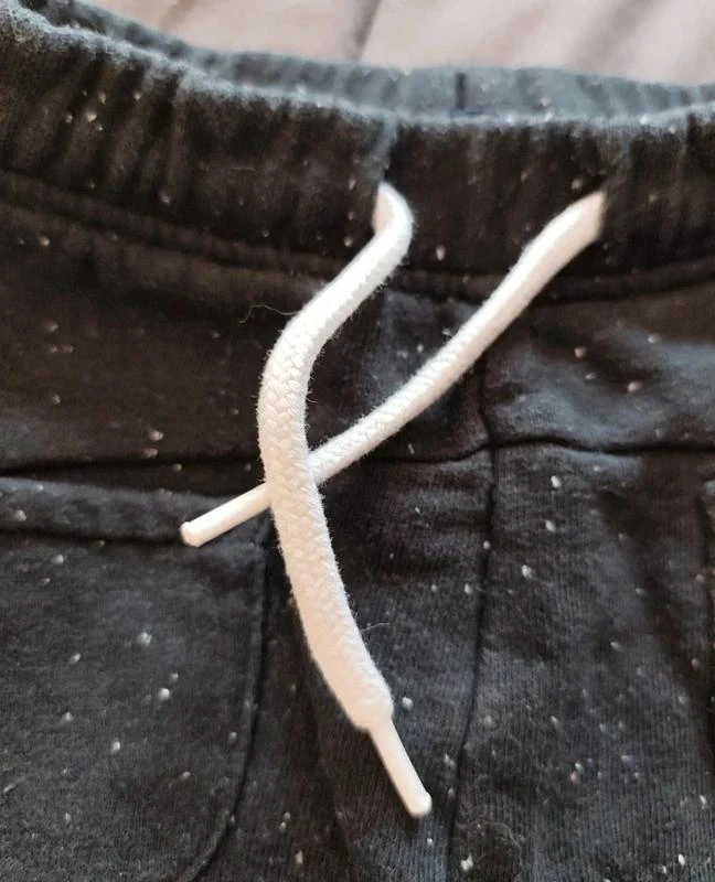 Grijze joggingbroek met chiné patroon 🧵 Maat 24 maanden 🧵 Kiabi – photo 4